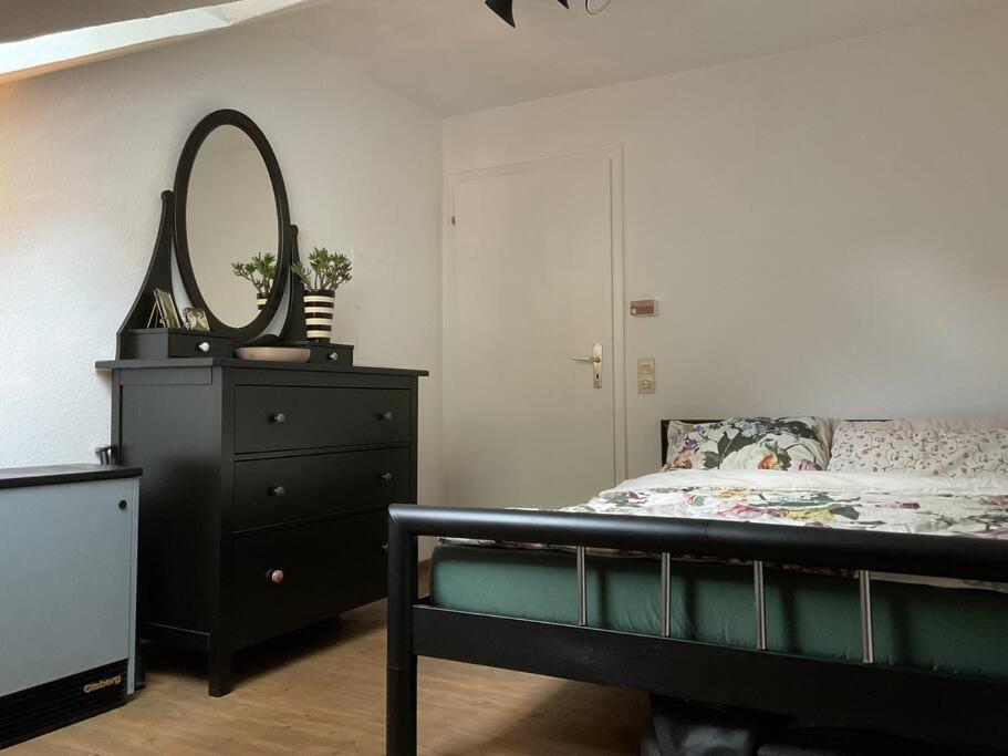 Wohnung In Idyllischem Oertchen Мешеде Экстерьер фото