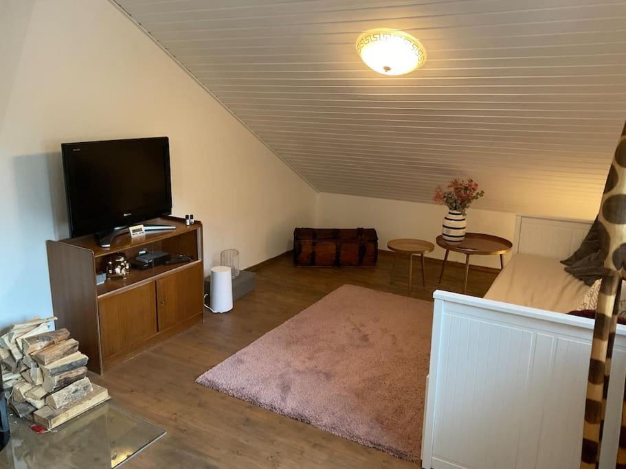Wohnung In Idyllischem Oertchen Мешеде Экстерьер фото