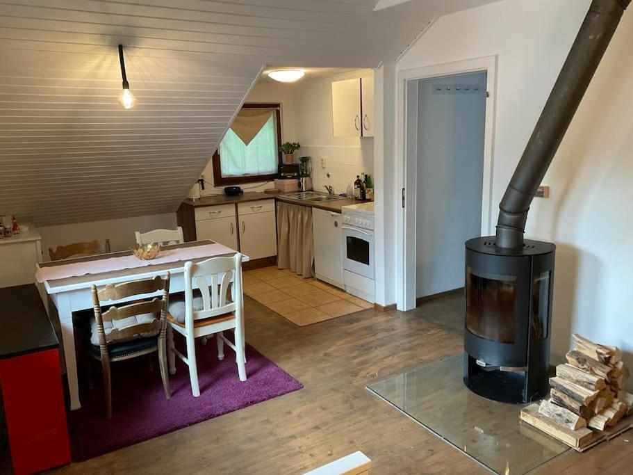 Wohnung In Idyllischem Oertchen Мешеде Экстерьер фото